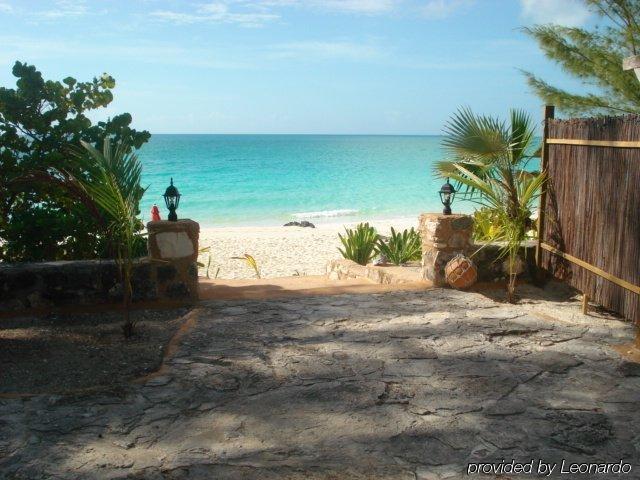 Pigeon Cay Beach Club Arthur's Town Exterior photo